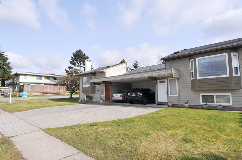 JUST SOLD – 5216 Smith Avenue, Burnaby